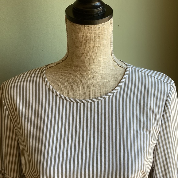 MICHAEL Michael Kors green & white striped blouse - Picture 2 of 12